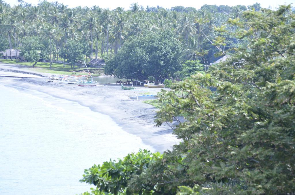 Villa Yukie Senggigi Montongbuwoh エクステリア 写真