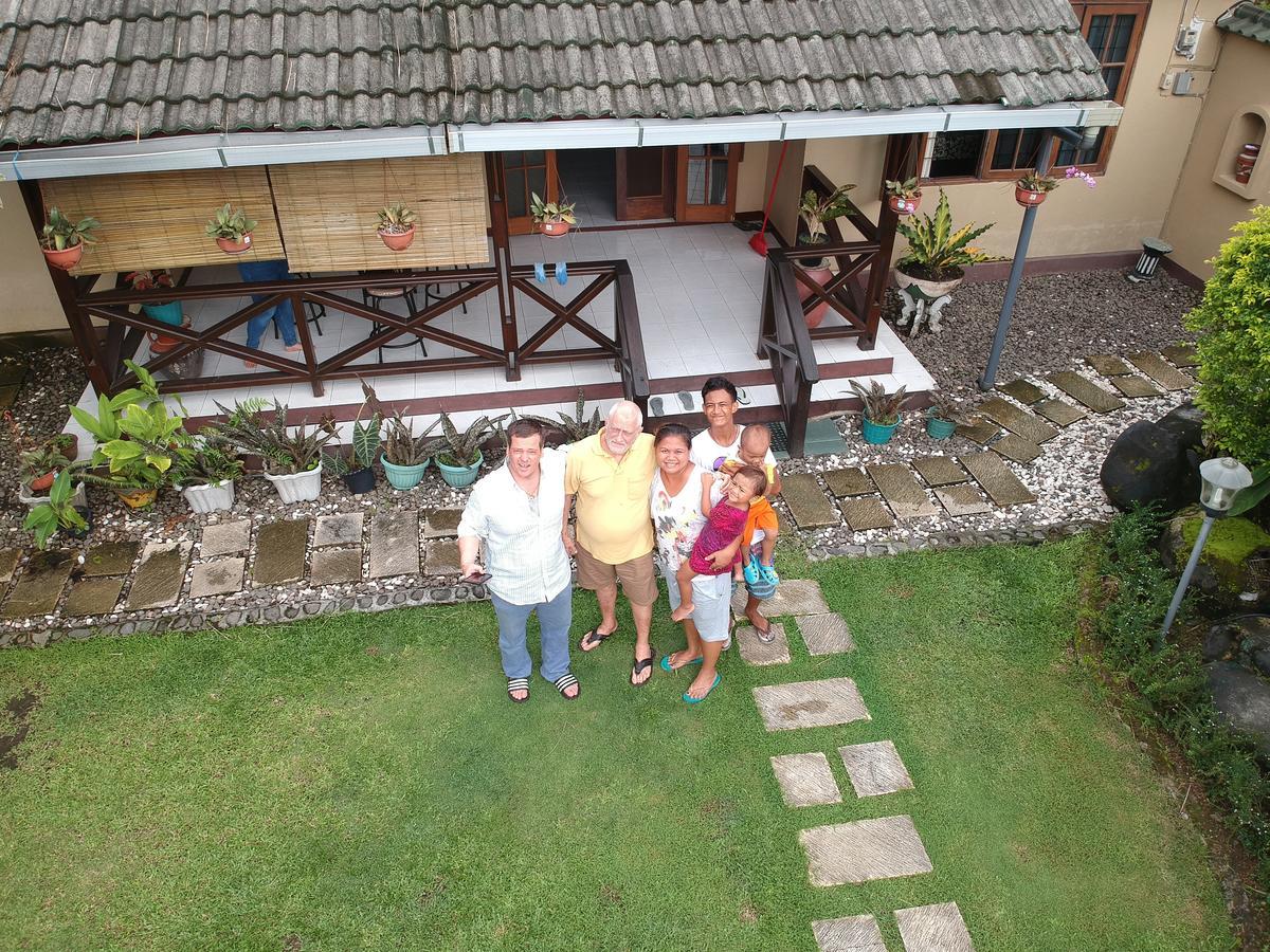 Villa Yukie Senggigi Montongbuwoh エクステリア 写真
